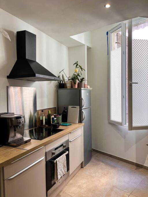 Appartement Charmant Et Calme Dans L'Herault Poussan Buitenkant foto